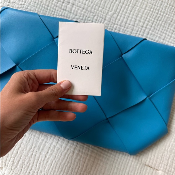 Bottega Vaneta Clutch - Picture 4 of 7